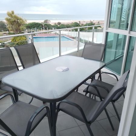 Kirra Surf Apartments Gold Coast Eksteriør billede