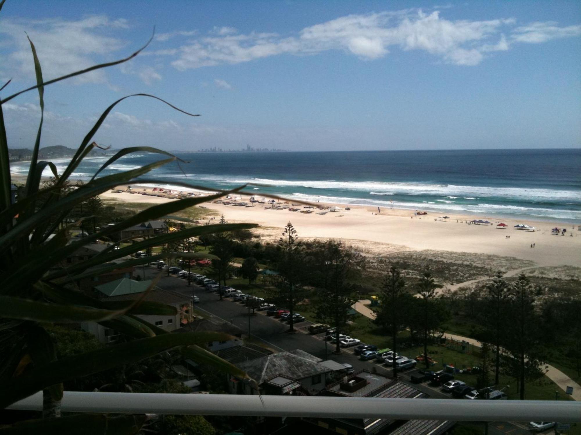 Kirra Surf Apartments Gold Coast Eksteriør billede