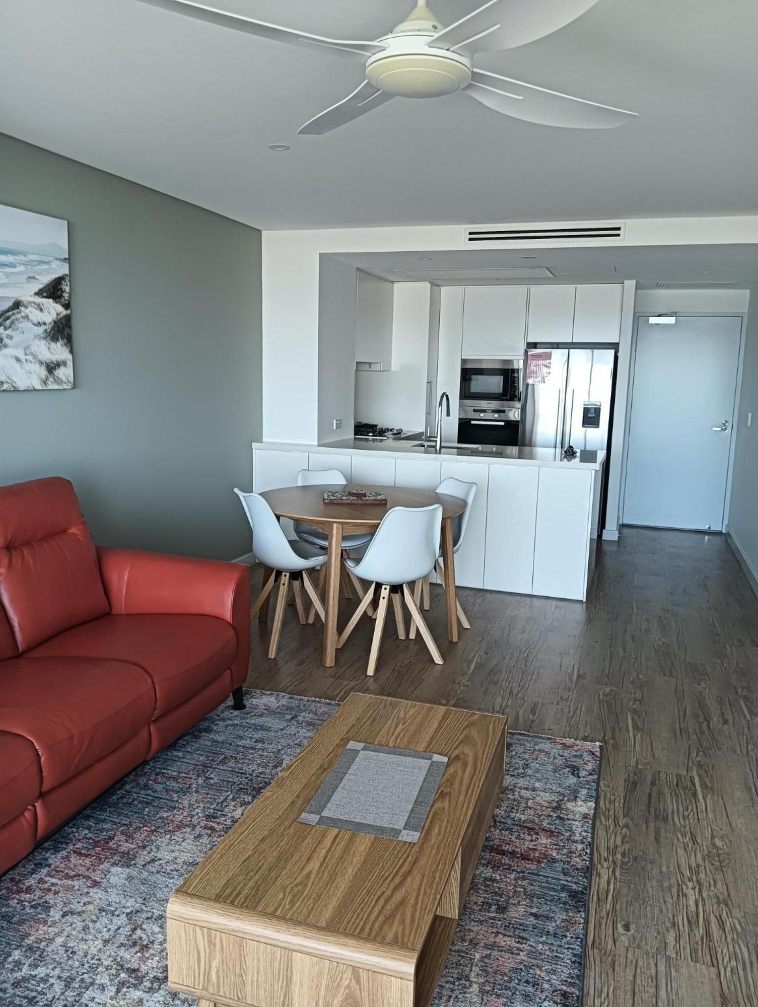 Kirra Surf Apartments Gold Coast Eksteriør billede