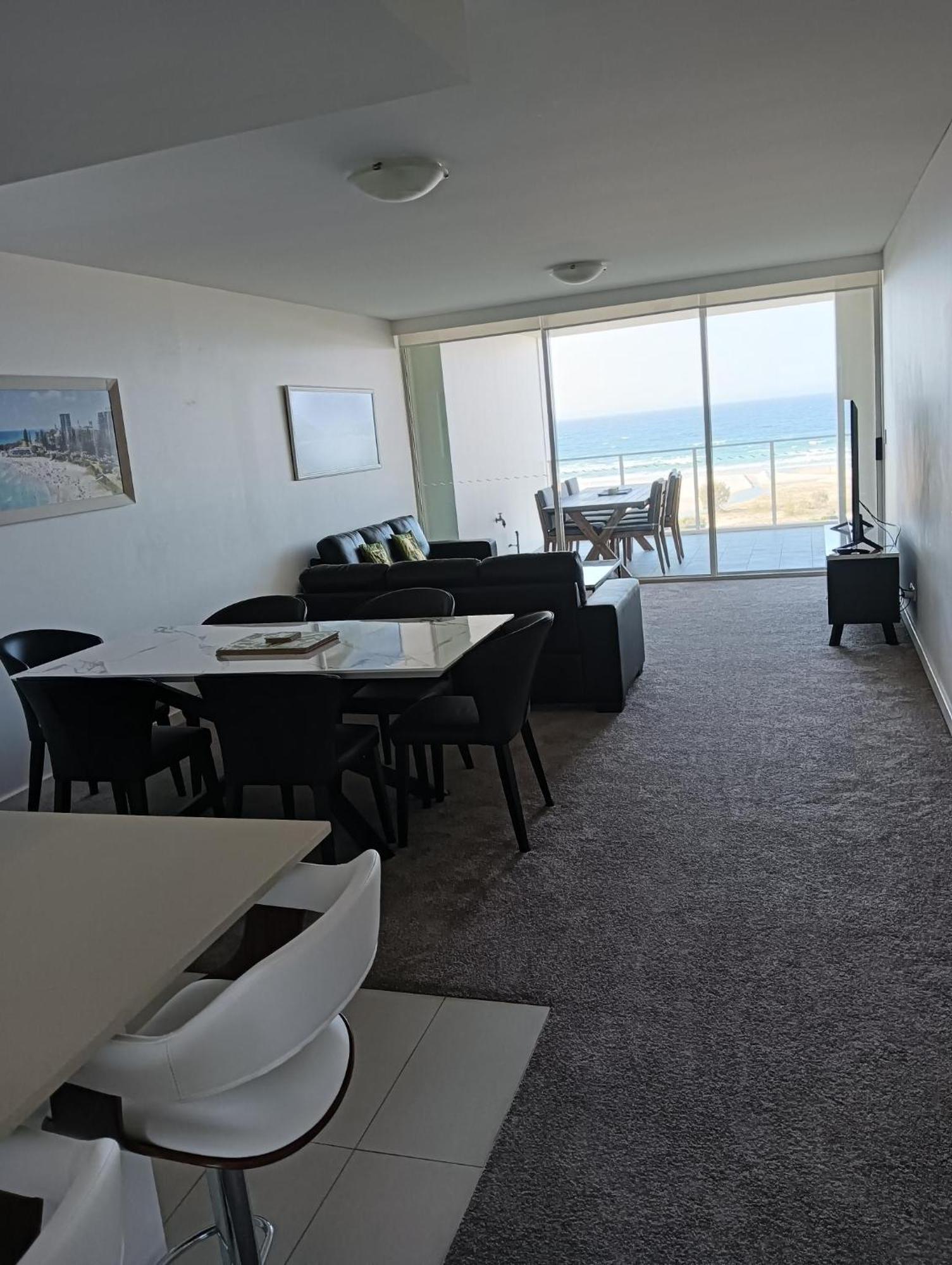 Kirra Surf Apartments Gold Coast Eksteriør billede