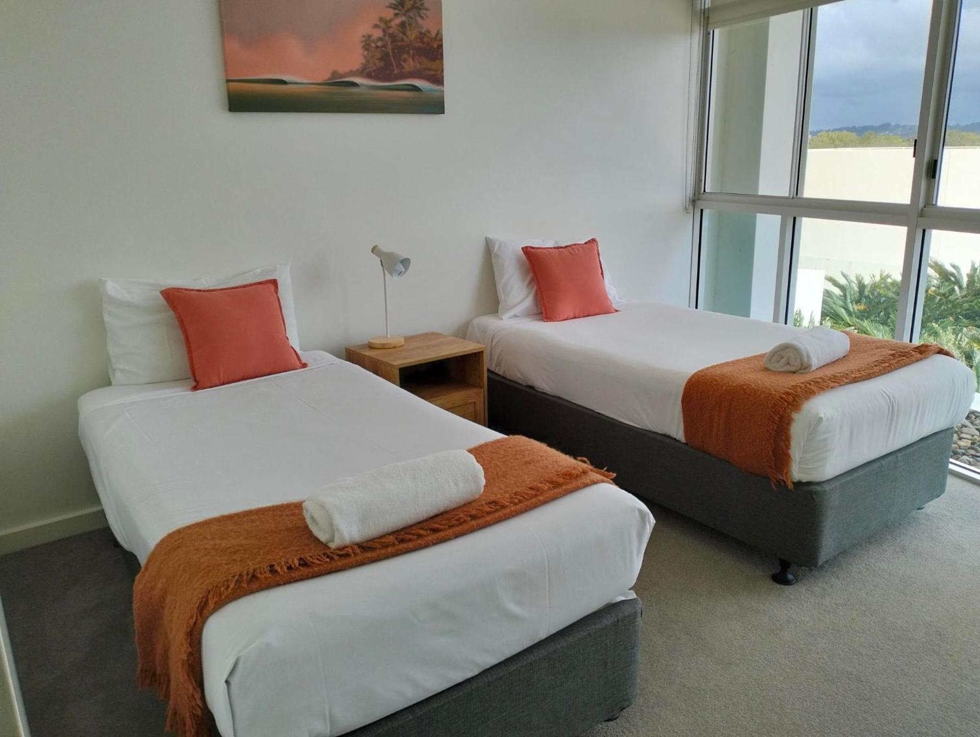 Kirra Surf Apartments Gold Coast Eksteriør billede
