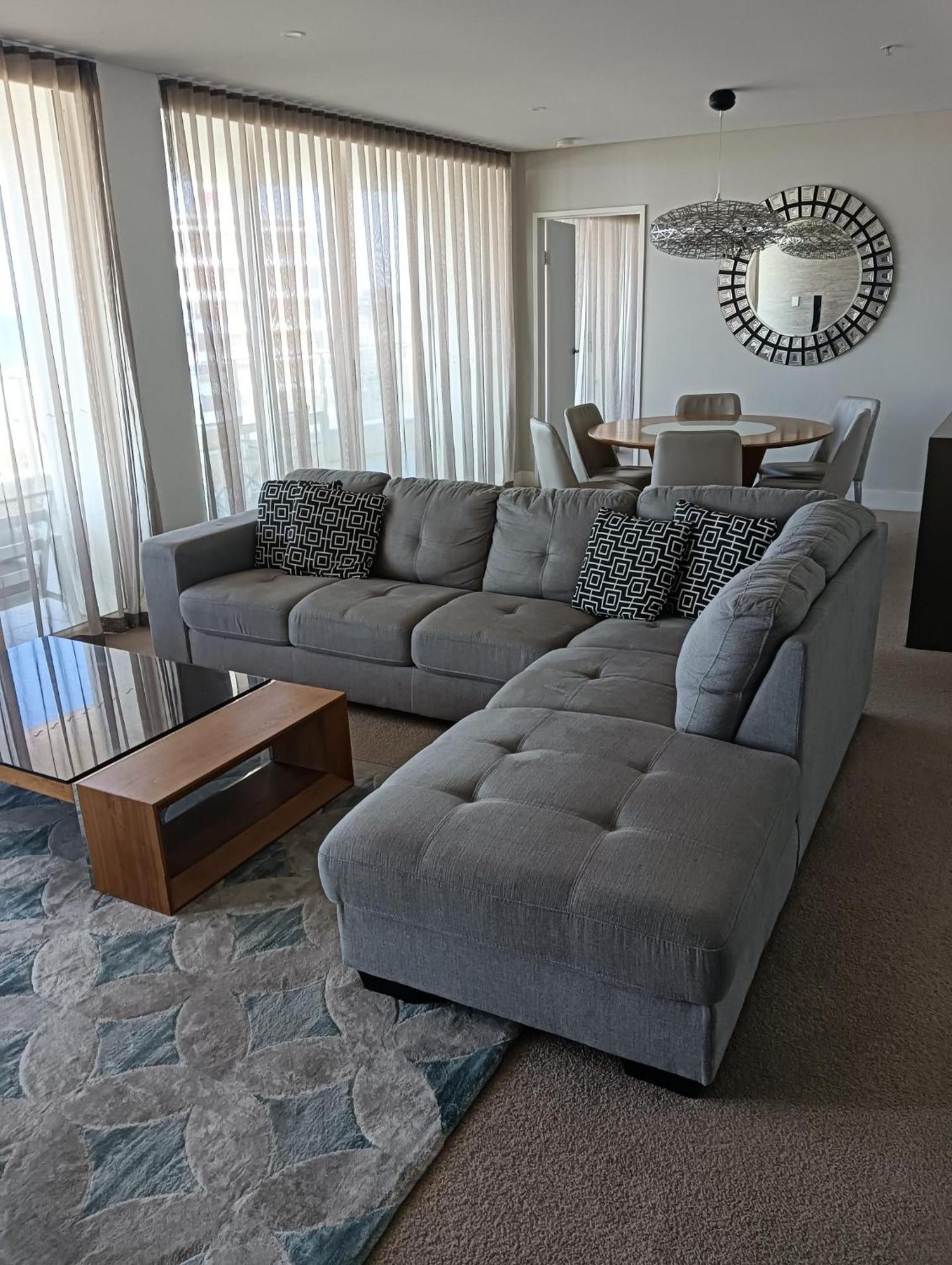 Kirra Surf Apartments Gold Coast Eksteriør billede